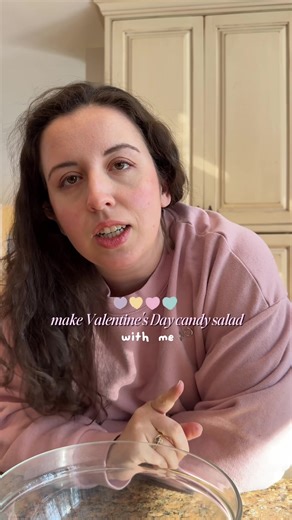 💞💌 As your resident gummy candy connoisseur I felt compelled to make this candy salad the moment I saw it 😂 plus I don’t need an excuse to do something cute for Valentine’s Day, pretty sure it’s my third favorite holiday after Easter and Christmas 🤭 If any of you make a candy salad let me know what you put in it!! It’s such a cute idea to do year round imo #candysalad #tastetest #valentinesday #candytiktok #foodreview @Sour Punch Candy @NERDS Candy @HARIBO @SweeTARTS @Sour Patch Kids @alo