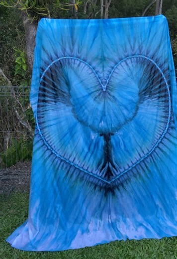 Creating Angel Wings with Tie-Dye Techniques