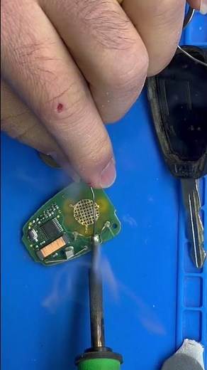 Chrysler 🚘 Key Fob How To Fix It Battery Replacement