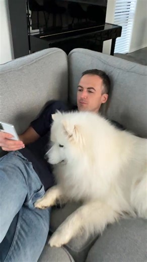 Too cold to head out? Stay in and let the good meat come to you. From slow-cooked favourites to juicy roasts, The Meat Box delivers restaurant quality cuts — fresh, fast, and made for winter nights. 🥩 14,000 5-star reviews 🔥 A wide range of cuts, including winter roasts 🥓 Free Bacon with all subscriptions | The Meat Box