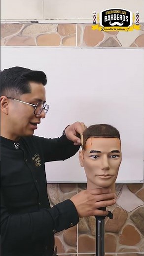 ¡Domina la Técnica del Peine sobre Máquina! Mejora tus Conexiones al Cortar Cabello | Ejercicio 2
