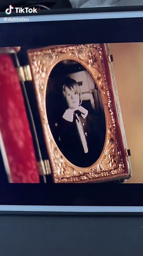 elenas face😭👑❤️#foryoupage #foryou #vampire #vampirediaries #tvd #damon #elena