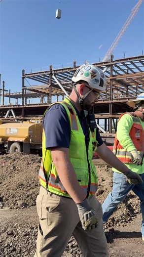 Day in the Life: Senior Superintendent Tomas on Site Operations
