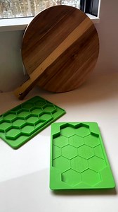 1.4K views | Check out this Amazon find. The Smart Cookie makes a baker's dozen of perfect cookie dough portions. It is also a freezer container. Get the Smart Cookie on Amazon and shapeandstore.com. (shapeandstore.ca in Canada). #SmartLiving #kitchenhacks #dessert #cookies | Shape+Store | Facebook