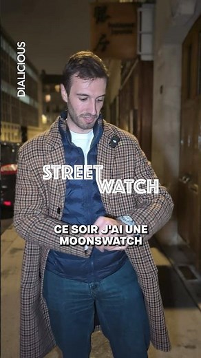 Loic raconte sa Moonswatch lors du Meet-Up Dialicious avec Victorinox