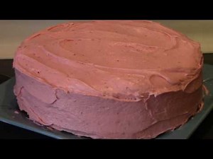 Strawberry Cream Cheese Frosting/Freeze Dried Strawberries