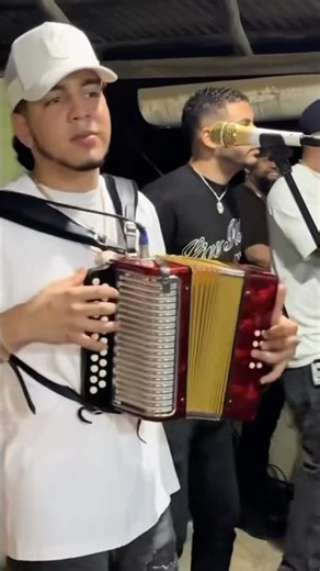 YO CON LAS MUJERES TAN BUENO QUE SOY 🫣