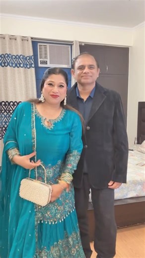 Mehandi & Sangeet🎤 Look #newshort #sangeetnight #mehndi #function #viralvideo #shaadi #familyshorts