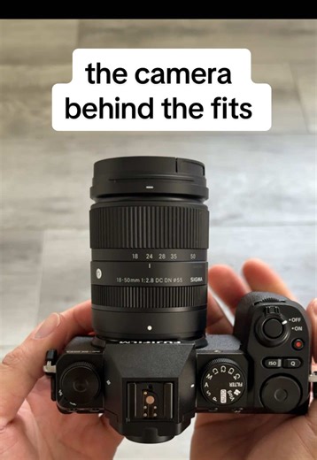 Fujifilm X-S20: The Perfect Camera for Outfit Reviews