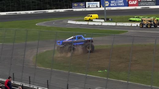 Bigfoot wins Donuts in Stafford Springs 2025 (Show 1) #monsterjam #monstertruck #motorsport #reels #monsterjam2025 | Monster Truck Lord