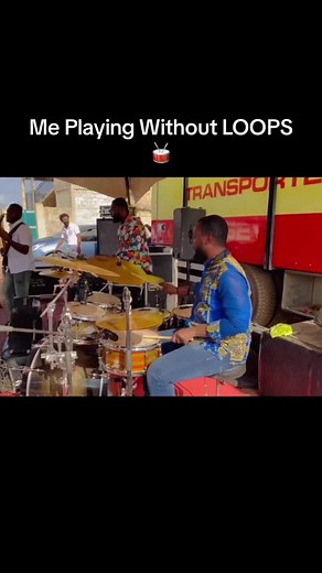 Me Playing Without LOOPS🥁 - Free Raggae Drum Lesson