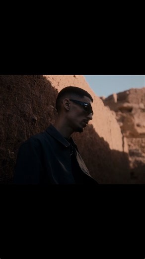 @ali.studios on Instagram: "@flenn.officiel - Anissa Maintenant disponible partout 🔥 Prod @khalilcherradi ✨ Mix Master by @ali.studios 👋🏻 Clip @nassim_boumaiza 🔥"