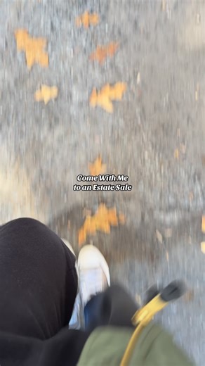 I don’t think I’ve ever seen this many clocks and timepieces in one place in my entire life  #clock #estatesale #vintage #90s #secondhand #atlanta #estatesalefinds #vintage | Secondhand Shawty | Facebook