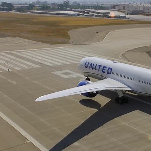 360 degrees of Dreamliner. | United
