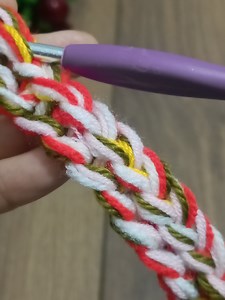 KNITTING MODEL WITH COLORED THREADS, multi-purpose #crochet #knitting #explore # | defne9262