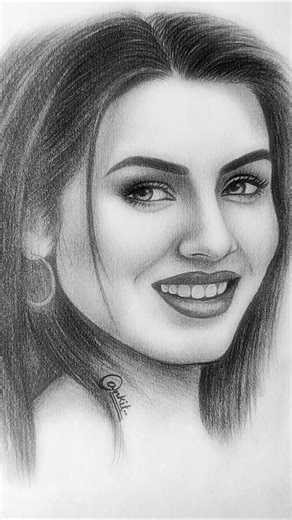 Drawing Mahima Chaudhry From Dhadkan✨😳Crazy Hack😱🔥💯✍🏻#trending #viral #ankitproworks #shorts