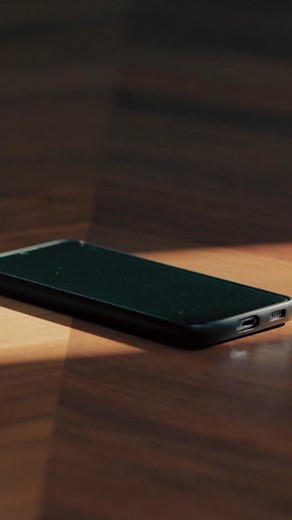 PEGA ESCANDALOSO @luansantana em collab com @kevinochris 28/03, 21h, em todos os apps de música.