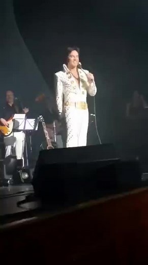 #elvistributeartist #elvismovie #chrisconnorelvis CHRIS CONNOR THE WORLD FAMOUS ELVIS SHOW