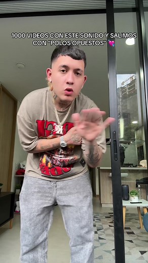 1000 Videos y Salimos: Polos Opuestos