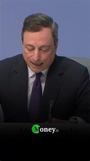 Contestazione a Mario Draghi durante una conferenza della BCE