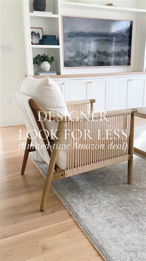 This accent chair looks custom but it’s an Amazon find—and it’s on a limited-time deal. The sculptural silhouette, solid wood armrests, and creamy neutral upholstery make it an easy yes for a living room corner or bedroom reading nook. Timeless, comfortable, and easy to style. Linked while the deal lasts. #AmazonFinds #HomeFinds #AccentChair #ModernBoho #DesignerLookForLess