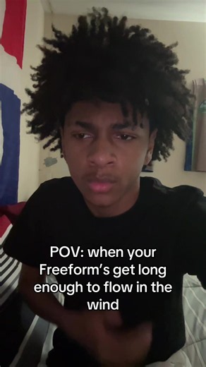 Freeform Dreads Flowing in the Wind: How to Style Long Freeform Dreads