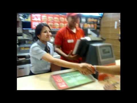 mcdonalds servicio bueno y malo