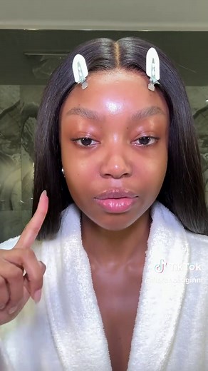 Trying the new @REFY face sculpt 🤍 sculpts and hydrates!? Will definitely be reaching for this