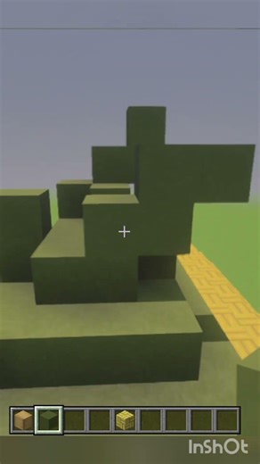 Building whatever you say in Minecraft: Pineapple. #minecraft