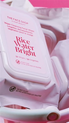 Your skin deserves better than dry, irritating wipes 🤍🫧 Our cult-favorite Rice Water Bright Facial Cleansing Wipes are made with thick, ultra-soft sheets that feels gentle on skin while effortlessly melting away makeup, SPF and the day’s buildup 💦 🛒 Shop at @target in-store and Target.com