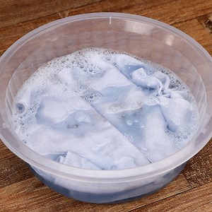 69K views · 376 reactions | Ne jetez pas vos torchons. Mélangez simplement du sucre avec du savon à lessive et voyez le résultat | Délicieux | Facebook