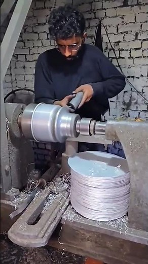 making a deep-draw aluminum pan
