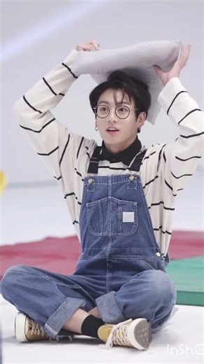 Jungkook cute version may take the heart of all the armies 💜💜💜💜❣️❣️⭐🤍