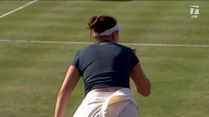 MATCH POINT: Amanda Anisimova gets first win vs. Zheng Qinwen in Queen's Club semifinals