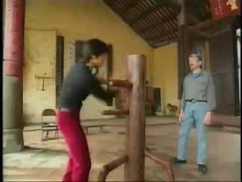 Sifu Jerry training Jason Scott Lee for the movie "Dragon - The Bruce Lee Story"