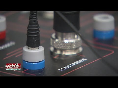 Pain relief with microcurrent therapy