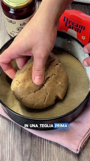 Crostata ricotta e confettura #cucinavegana ADV #dolcivegani #crostatafattaincasa #VeganDessert