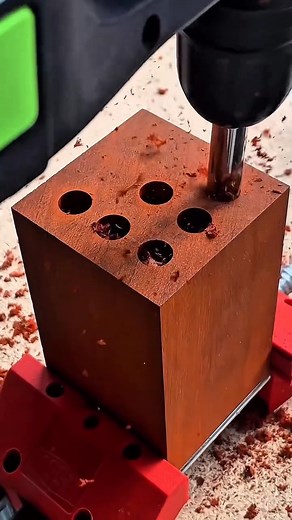 I decided to use some wooden hinges I made earlier and incorporated them into this tiny box! Hinges are usually hidden, but I wanted them to stand out and add a little charm. 👍 I'd love to hear your likes and subscriptions! 🙇‍♂️ #wood #woodworking | How To Make Everything