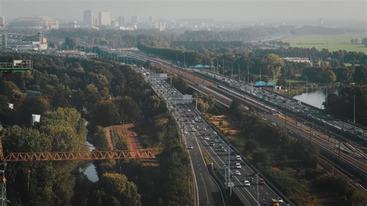 2025_Nomadsland_Trailer_v03