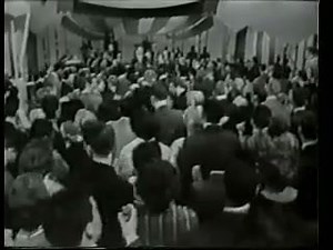 14K views · 342 reactions | Johnny Burnette - Dreamin’ (Live, 1960) Bobby Vinton in the background at 1:55. | The 1950s/Early 1960s Music & Memories | Facebook