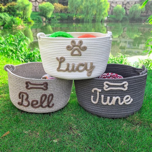 Personalized Christmas Pet Basket: Custom Dog/cat Name, Pet Gift Basket, Dog Toy Storage Basket - Etsy