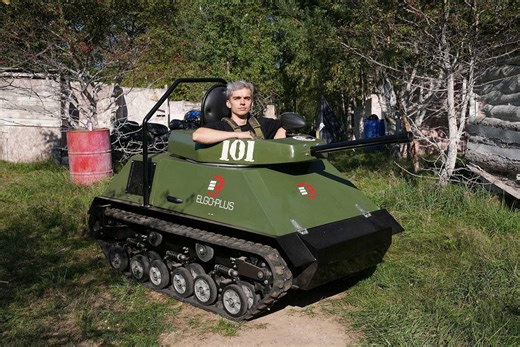 Splnený sen každého chlapca? Poľská firma vyrába mini tanky, cenovkou podlieza aj niektoré e-bicykle