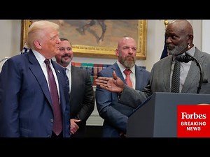 Giants Legend Lawrence Taylor Joins Trump To Announce Reintroduction Of Presidential Fitness Test
