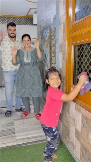 Tiana and Family Funny Dance 🤣