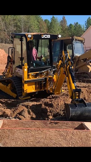 Innovative JCB 1CXT Tracked Backhoe for Efficient Construction Jobsites