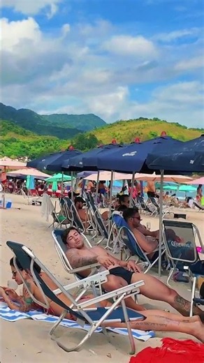🇧🇷 Maresias Beach a Hot Day in Brazil