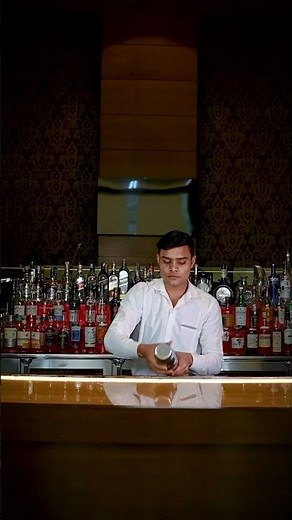 🔥 Cinematic Bartending Tricks | Luxury Bar Magic! 🍸