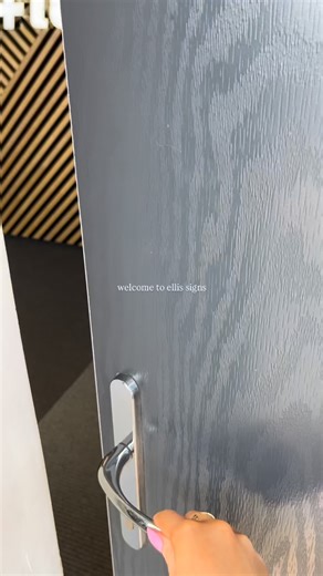 24 reactions | WELCOME TO #TEAMELLIS 朗‍藺 Here is a little glimpse...