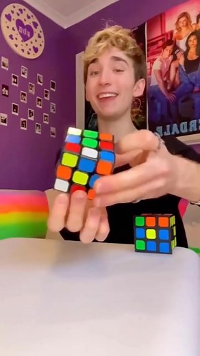 How to SOLVE a RUBIK’S CUBE #rubikscube #rubiksmagic #magician #tiktokmagician | Ash Magic