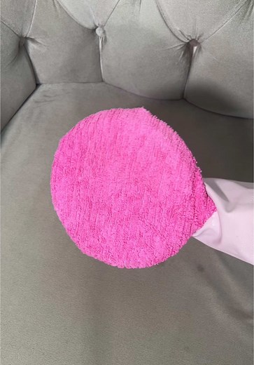 Sofa und Matratze effektiv reinigen: Tipps und Hacks